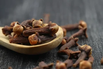 حبة قرنفل يوميًا.. تحسن صحة القلب وتُنظّم الكوليسترول