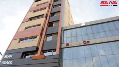 طهران تفتتح "المركز التجاري الإيراني" في دمشق.. تغلغل اقتصادي جديد