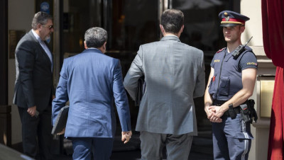 مسؤول أمريكي: "قضايا صعبة" لاتزال تحول دون العودة للاتفاق النووي