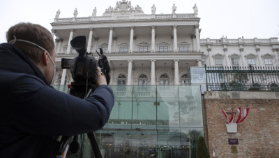 واشنطن: نقترب من العودة للاتفاق النووي مع إيران