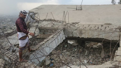 قتلٌ وتفجير.. يمنيون يكشفون انتهاكات الحوثيين بحقهم