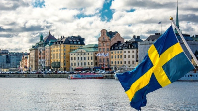 إيران تعتقل مواطنا سويديا قبيل مغادرة طهران