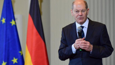 المستشار الألماني "ينتقد بشدة" قمع الاحتجاجات في إيران