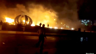 بينهم "خامنئي".. مسؤولو النظام الإيراني: نحن داخل حرب كبيرة