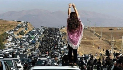 مشاركة واسعة في اليوم الأول للإضراب الشامل في عموم إيران