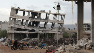 مصادر تكشف استغلال إيران لكارثة الزلزال لإرسال معدات عسكرية متطورة إلى سوريا