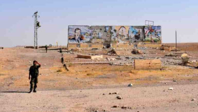 تعزيزات عسكرية إيرانية من دمشق تصل ديرالزور