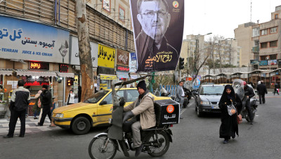 البنك المركزي الإيـراني يقلل من أثر قرار مجموعة العمل المالي والعملة تكذبه