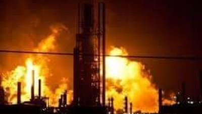 مجددا.. حريق في مصفاة تكرير نفط في إيران