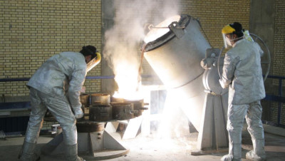 إيران تهدد بالمرحلة الرابعة من خفض التزاماتها بالاتفاق النووي