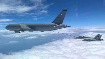 موقع عسكري: توجه طائرات التزود بالوقود نحو الشرق الأوسط يثير تكهنات بضربة محتملة على إيران