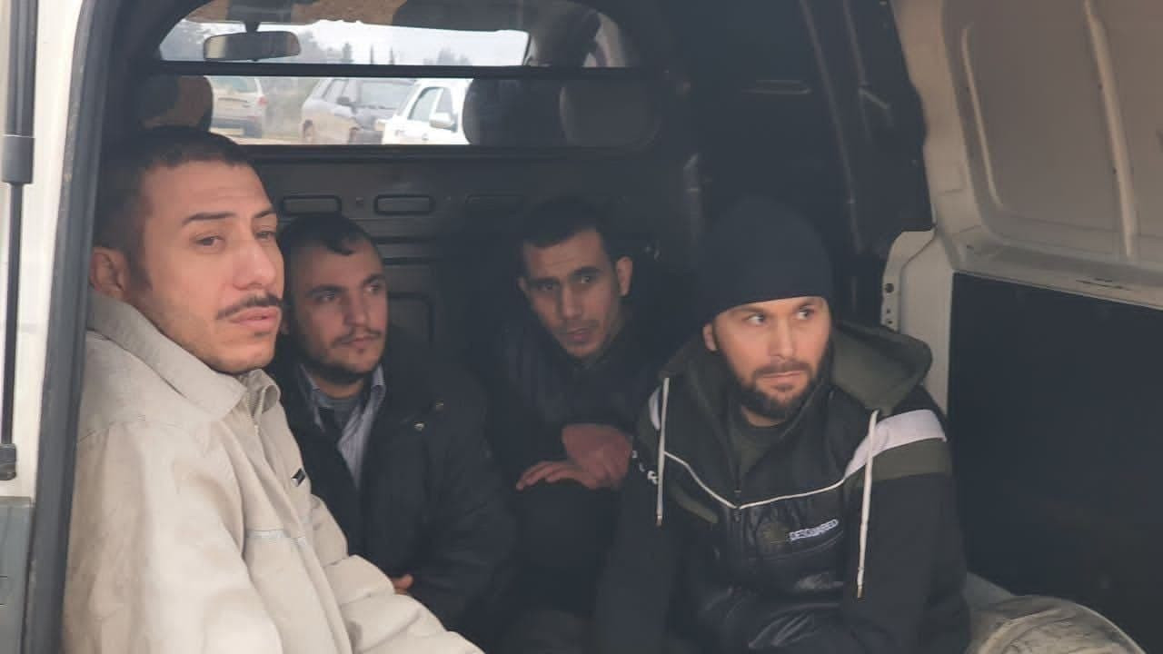 إيران تضغط على النظام لإتمام عملية تبادل أسرى مع فصيل سوري معارض