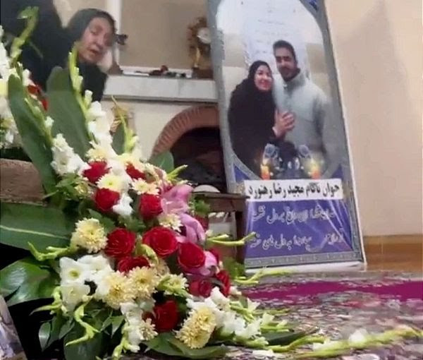 غضب ومظاهرات في إيران على خلفية إعدام متظاهرين