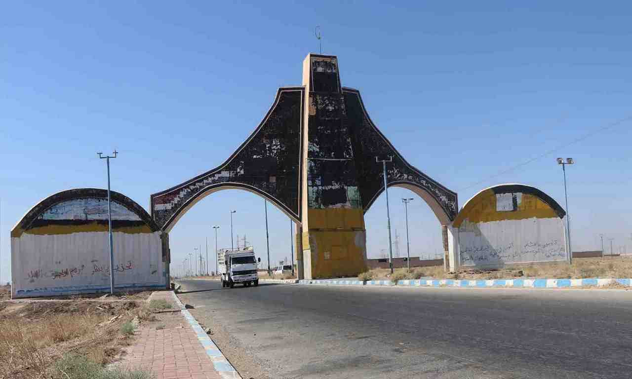 ميليشيات إيران تنقل الأسلحة في سوريا عبر سيارات الطعام