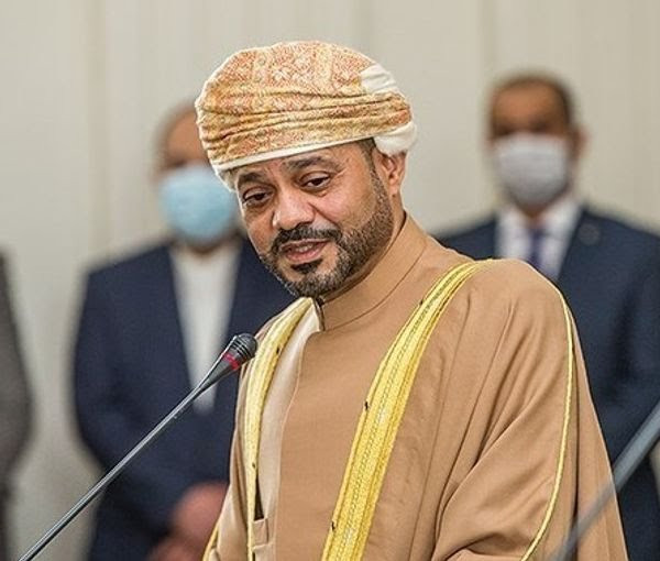 وزير الخارجية العماني: اتفاق قريب بين أمريكا وإيران لتبادل السجناء