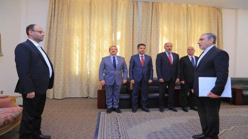 الحوثيون يتسلمون أوراق اعتماد "سفير إيـران" في اليمن