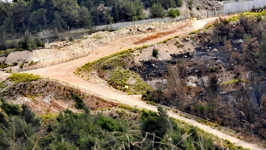 وسائل إعلام: إصابات في استهداف دورية إسرائيلية على الحدود اللبنانية