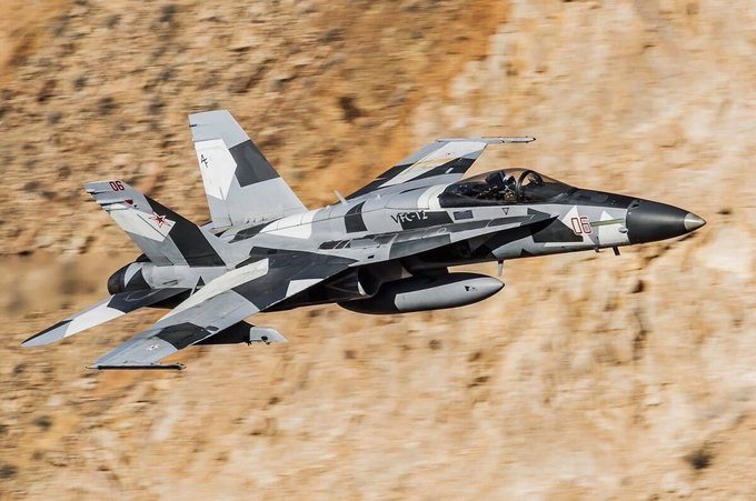 التحالف يشن غارات على مواقع الحوثيين في ثلاث محافظات