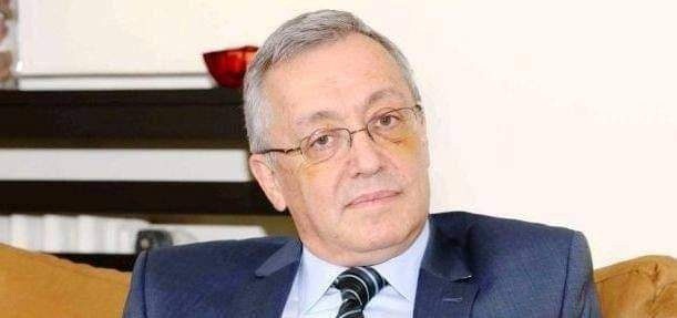 وزير لبناني يؤكد: لا حكومة قبل "الانتخابات الامريكية" والسبب "حـزب الله"