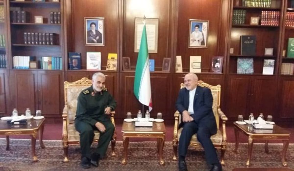 لاريجاني يهدد باستهداف القواعد الأمريكية وسليماني يزور ظريف