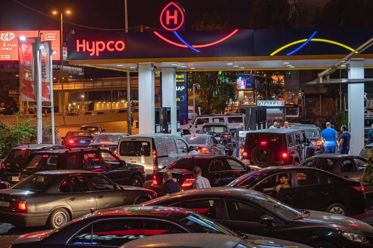 خلافا لدعوات "نـصرالله".. بيروت ترغب باستيراد النفط من الكويت