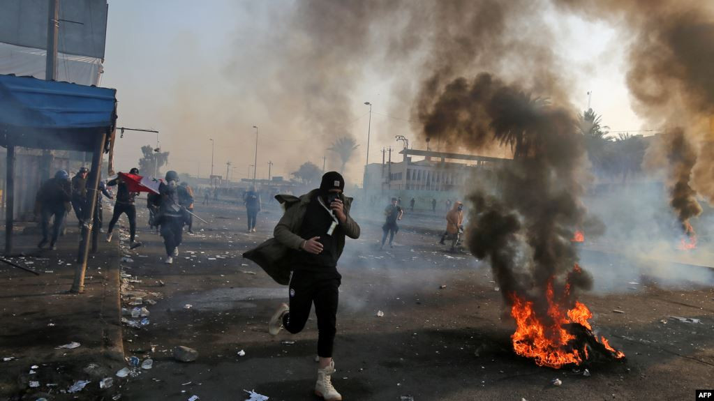 العراق.. الأمن يقتل ثلاثة متظاهرين