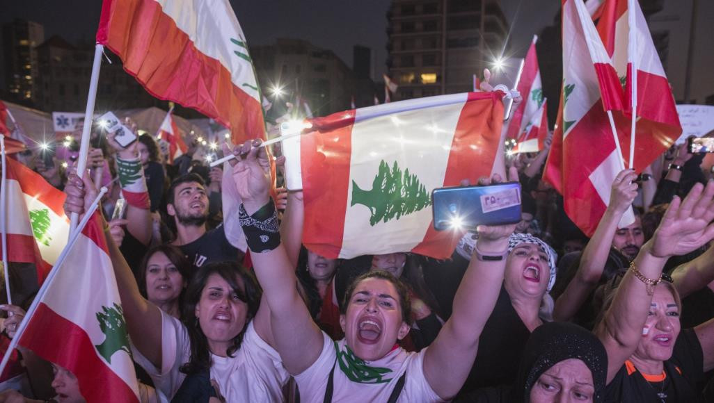 لبنان.. الاحتجاجات مستمرة ومجموعة الدعم تطالب بإصلاحات فورية