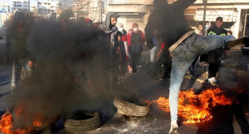 لبنان.. مظاهرات لليوم السادس تطالب بانتخابات برلمانية مبكرة