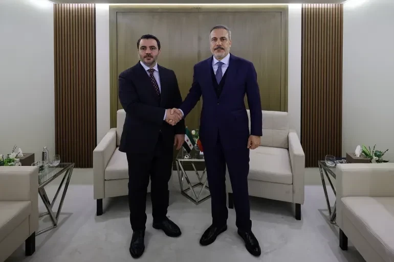 أبعاد ودلالات الزيارة الأولى لوزير الخارجية إلى المنطقة: تحليل شامل للنتائج والآثار المحتملة