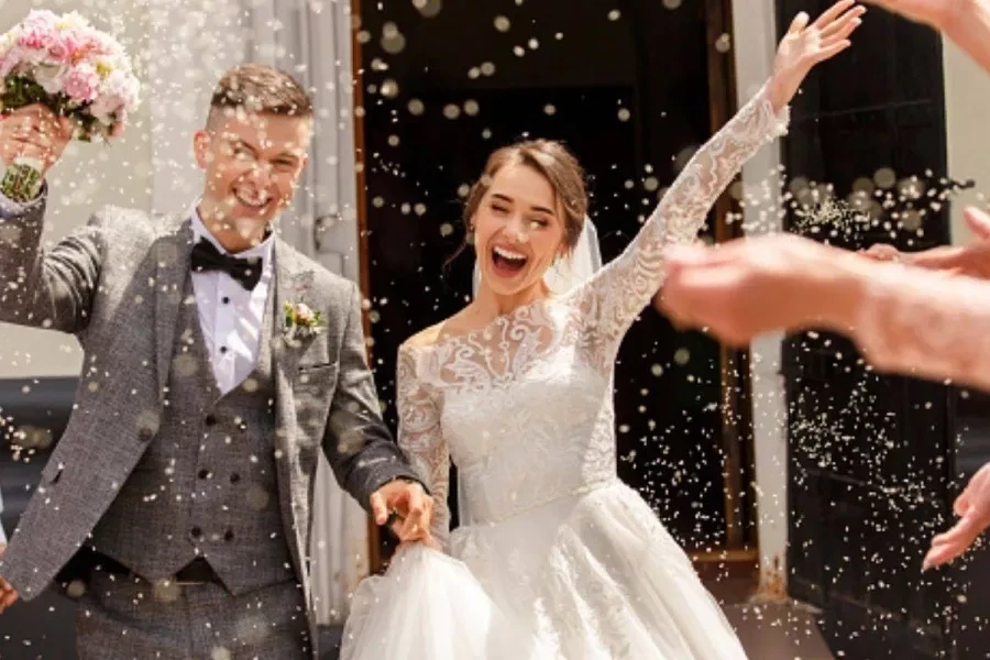 تفسير حلم الزواج للبنت من شخص تحبه