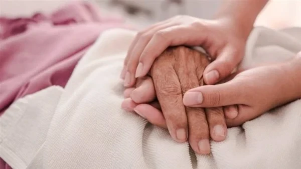 تفسير حلم موت الأم: دلالات الخوف والتحذير